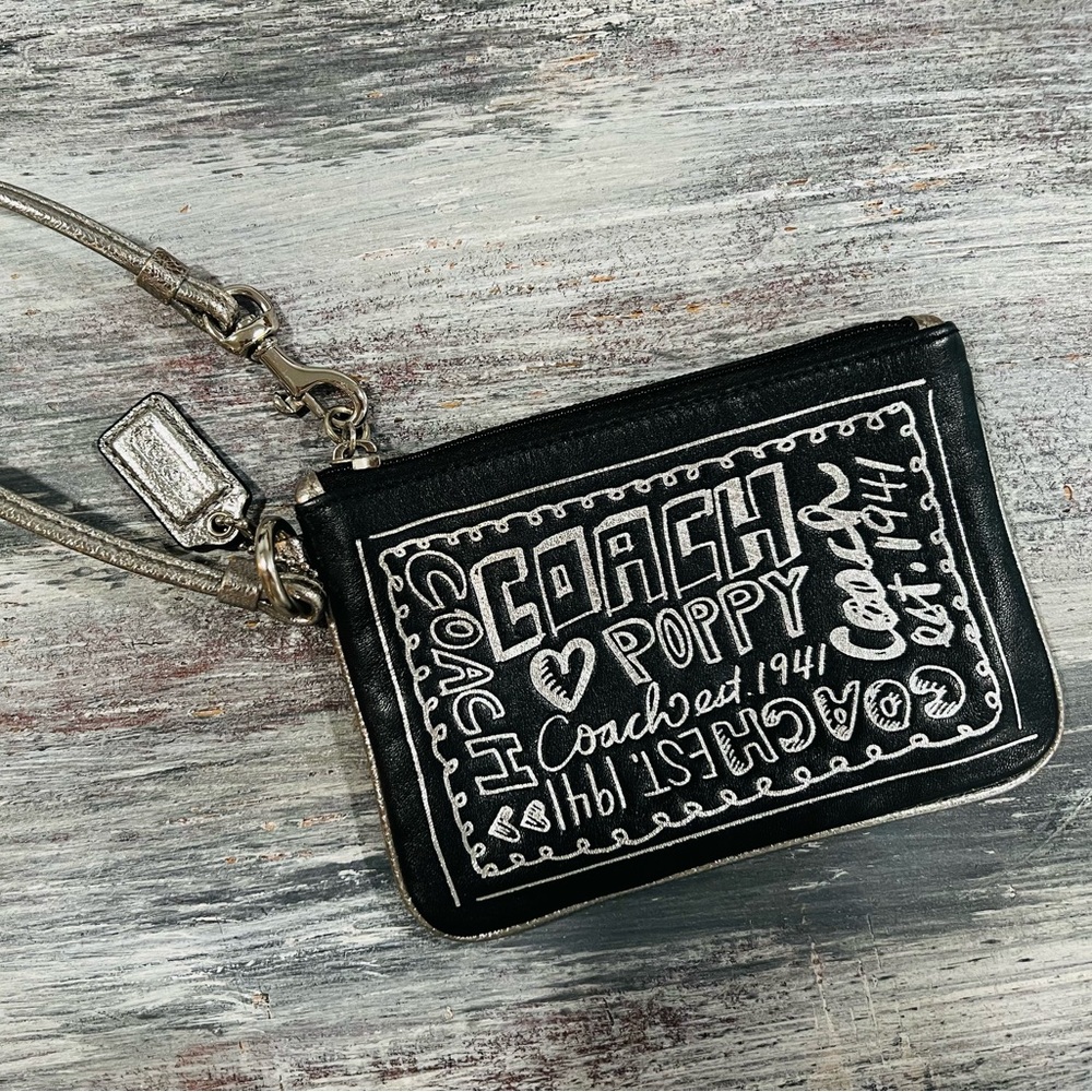 Coach Poppy Wristlet